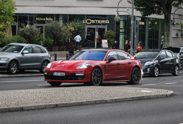 Porsche 971 Panamera Turbo S E-Hybrid