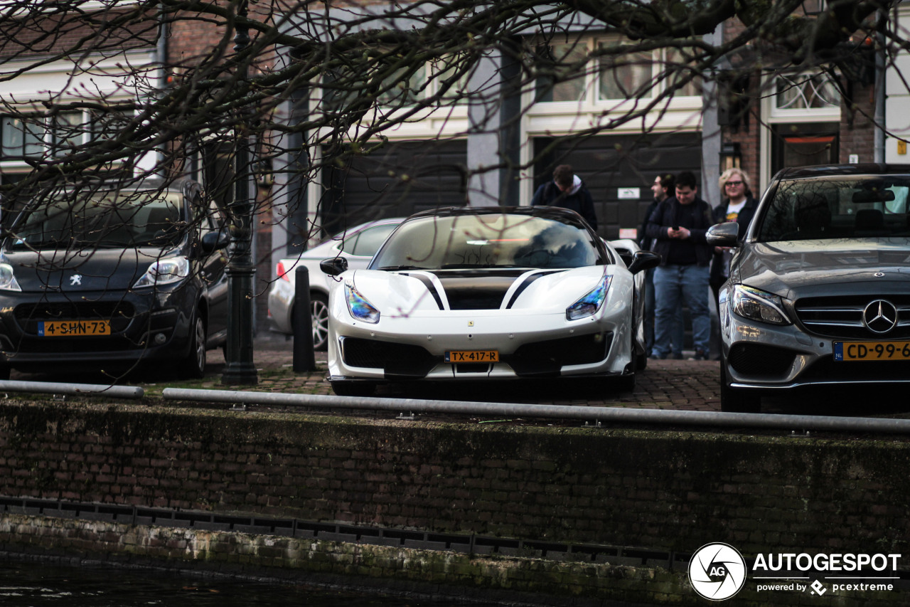 Ferrari 488 Pista