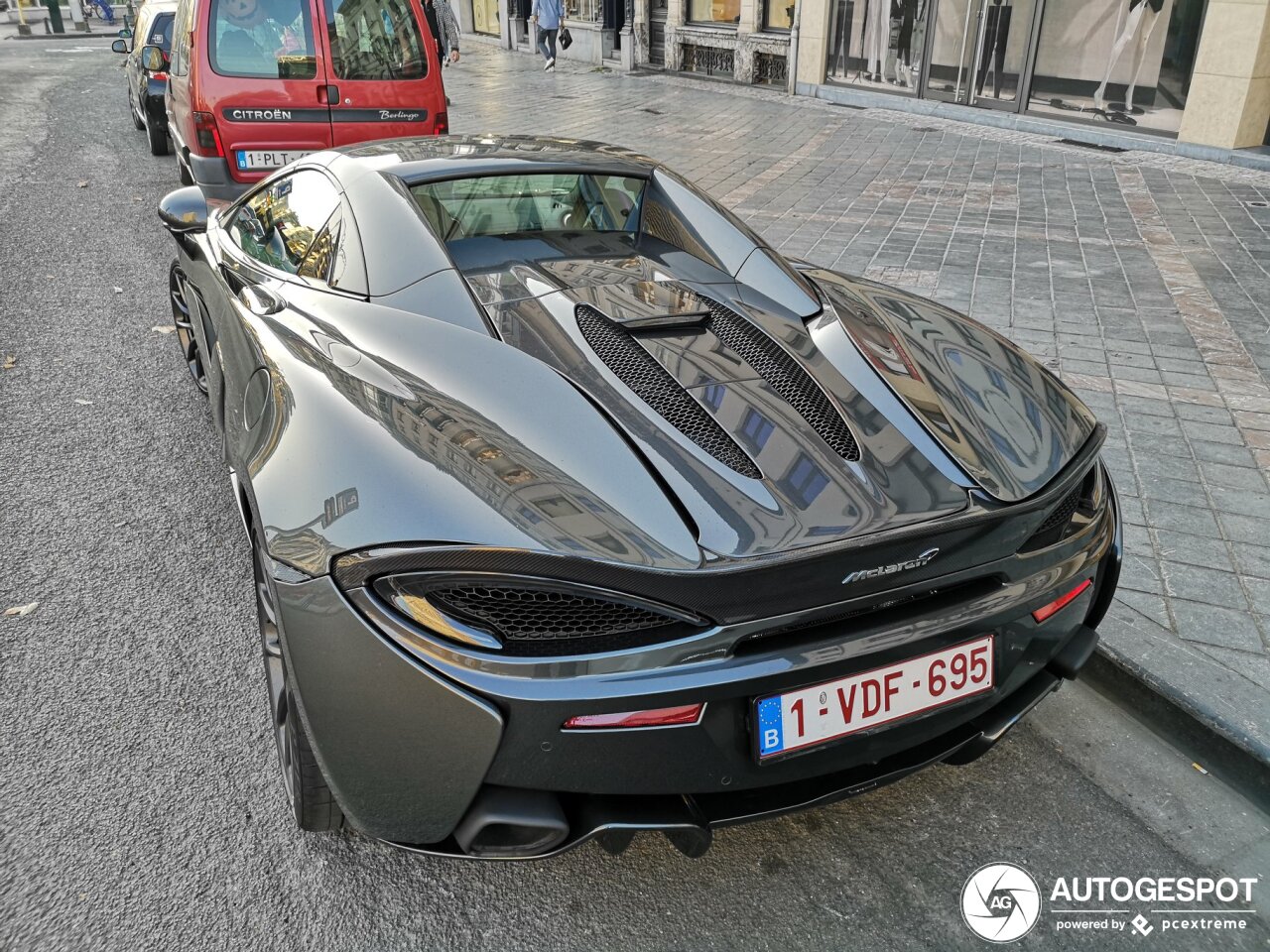 McLaren 570S Spider