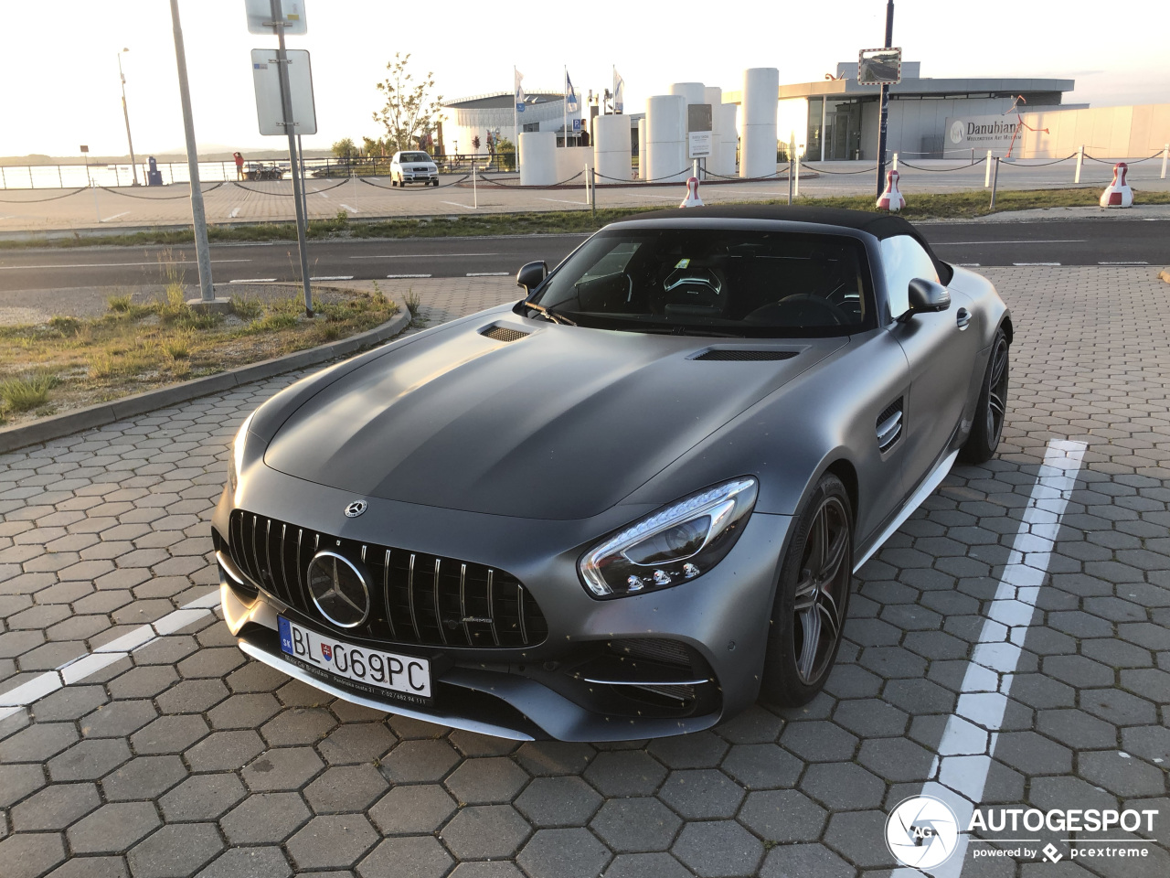 Mercedes-AMG GT C Roadster R190