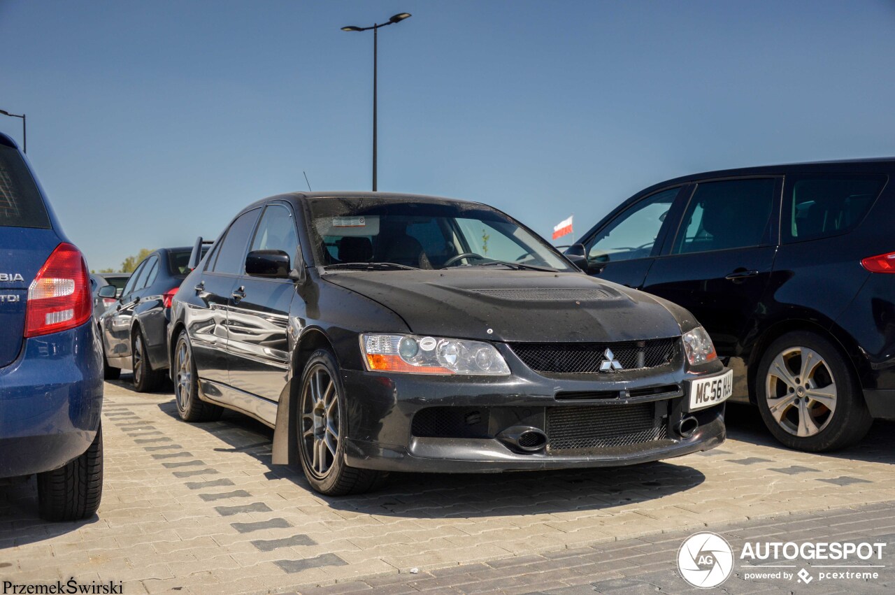 Mitsubishi Lancer Evolution IX