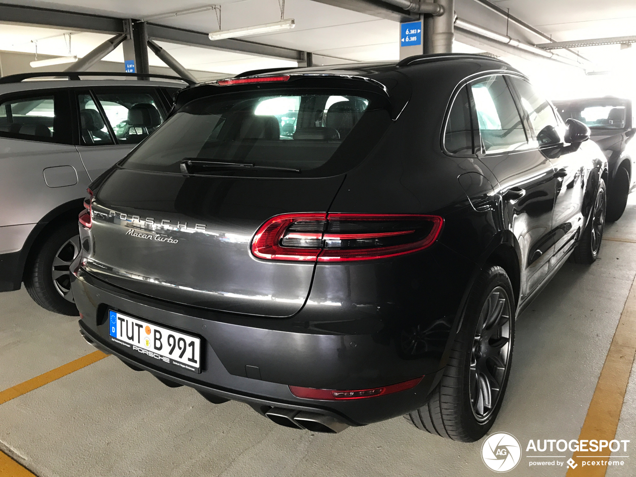 Porsche 95B Macan Turbo