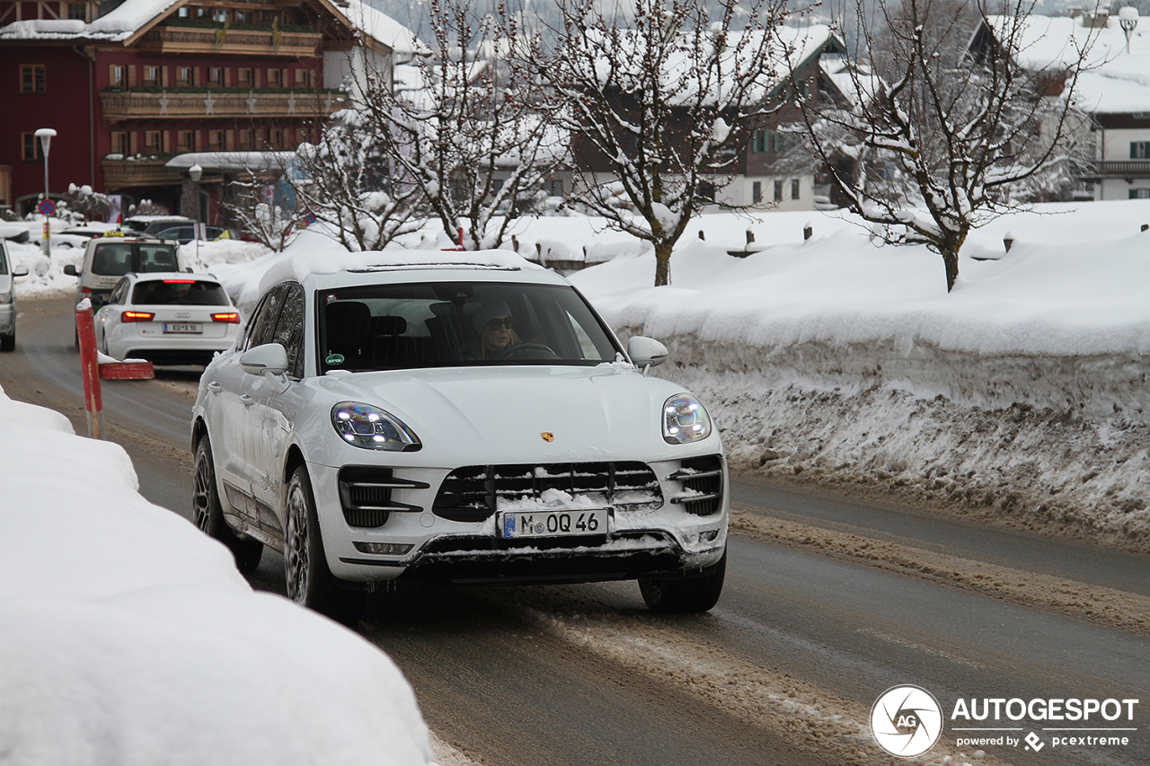 Porsche 95B Macan Turbo