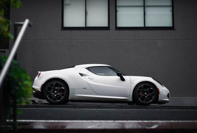 Alfa Romeo 4C Coupé