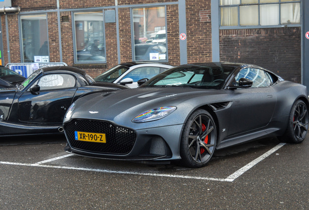 Aston Martin DBS Superleggera