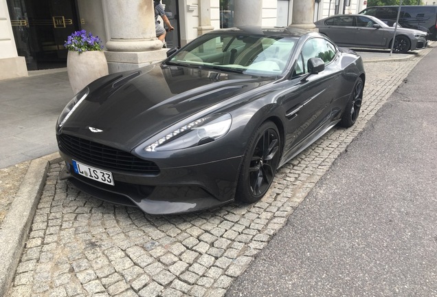 Aston Martin Vanquish 2013