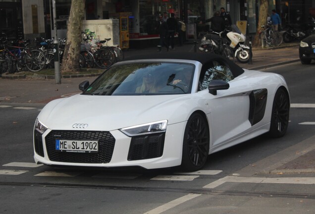 Audi R8 V10 Spyder 2016