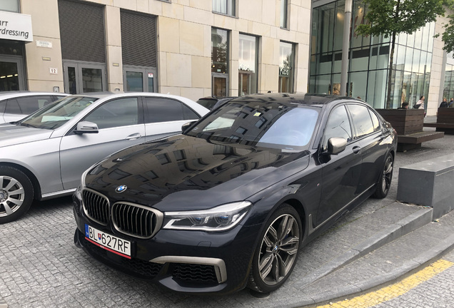 BMW M760Li xDrive