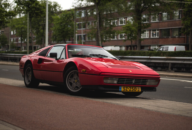 Ferrari 328 GTS