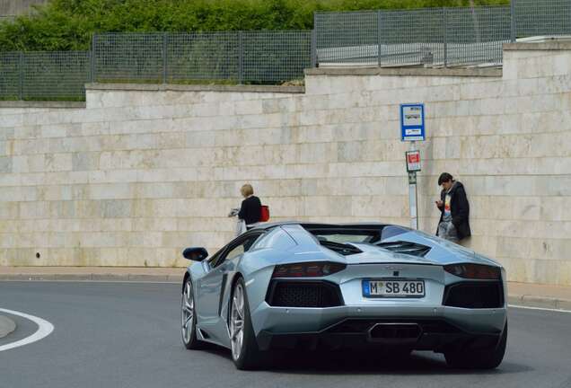 Lamborghini Aventador LP700-4 Roadster