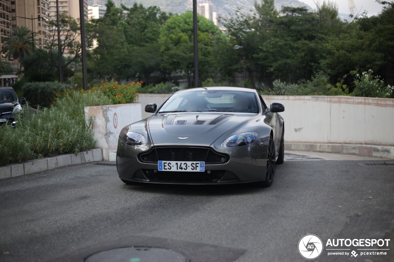 Aston Martin V12 Vantage S