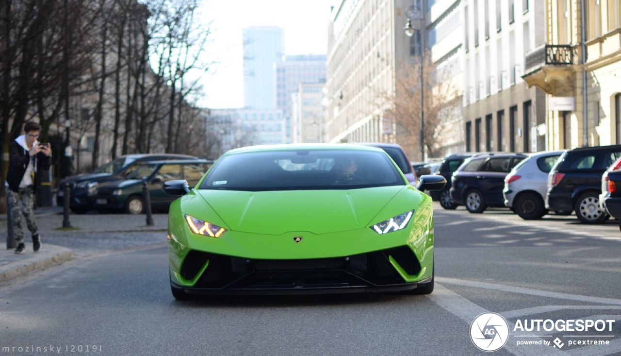 Lamborghini Huracán LP640-4 Performante