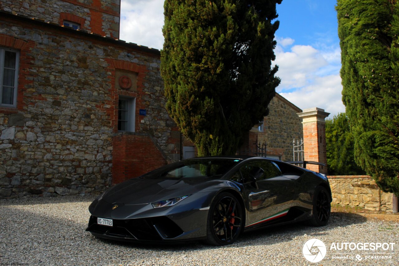 Lamborghini Huracán LP640-4 Performante