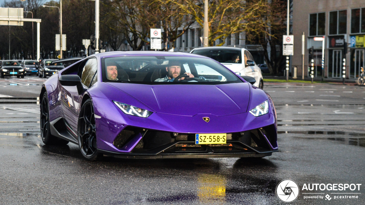 Lamborghini Huracán LP640-4 Performante