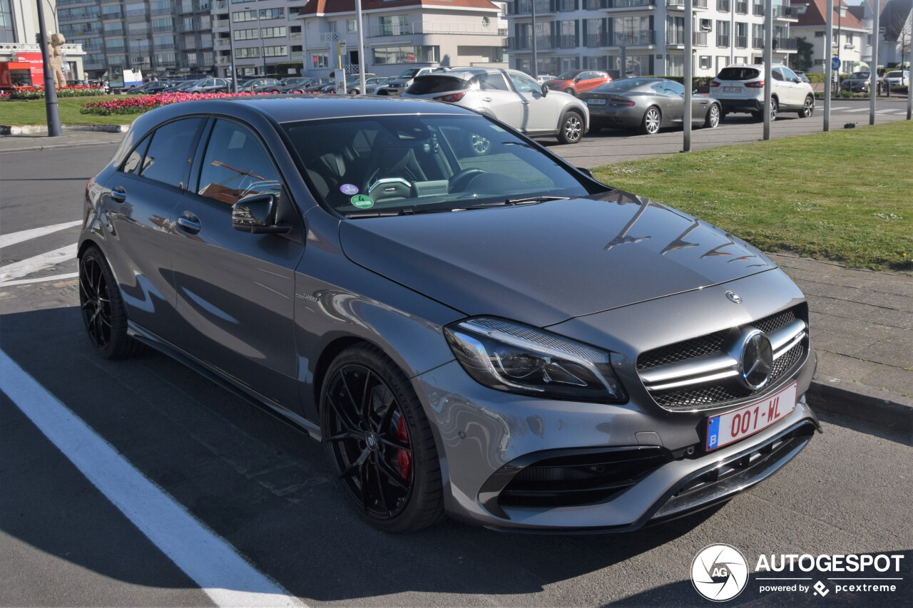 Mercedes-AMG A 45 W176 2015