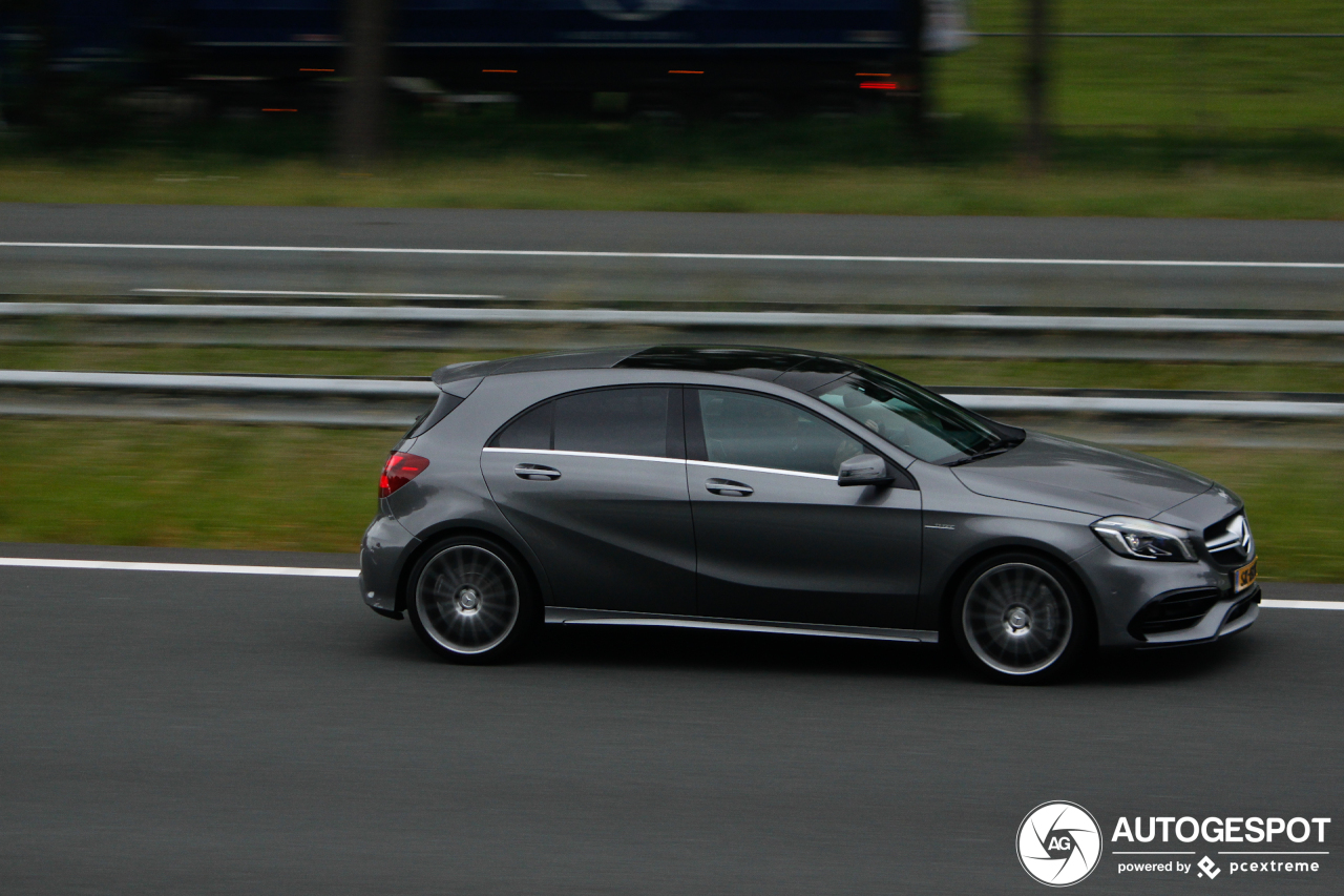 Mercedes-AMG A 45 W176 2015