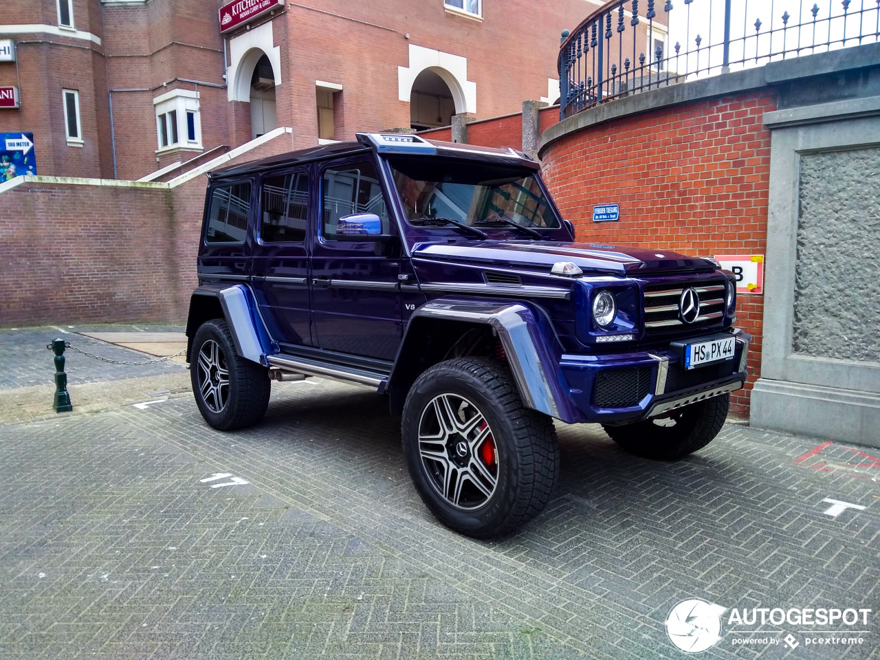 Mercedes-Benz G 500 4X4²