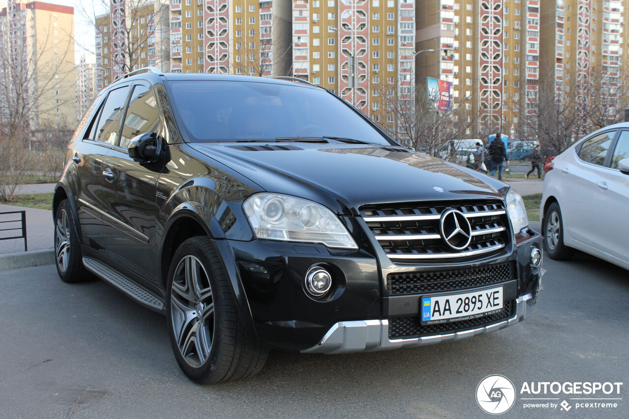 Mercedes-Benz ML 63 AMG W164 2009