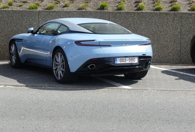 Aston Martin DB11 Launch Edition