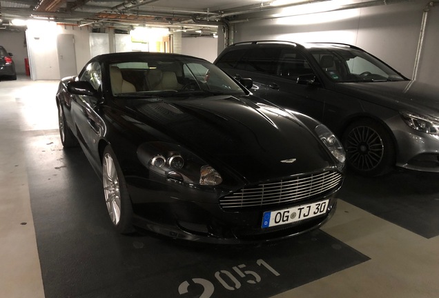 Aston Martin DB9 Volante