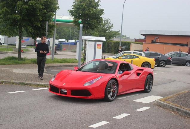 Ferrari 488 Spider