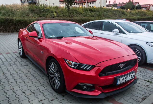 Ford Mustang GT 2015