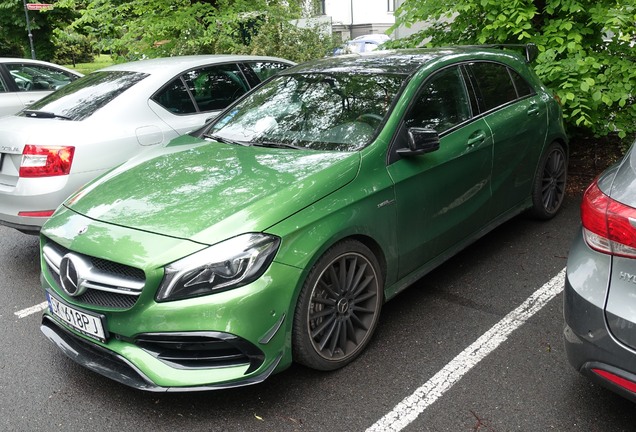 Mercedes-AMG A 45 W176 2015