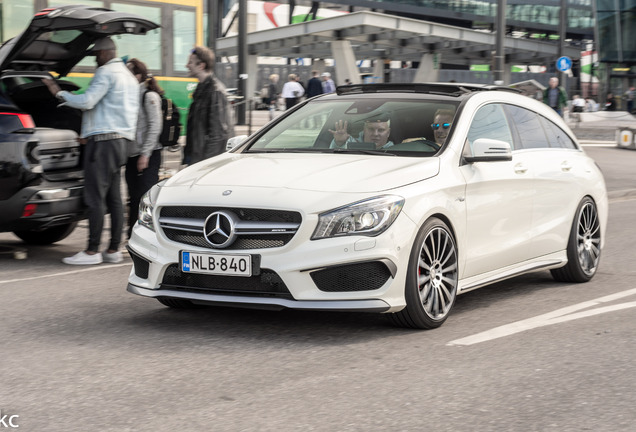 Mercedes-Benz CLA 45 AMG Shooting Brake