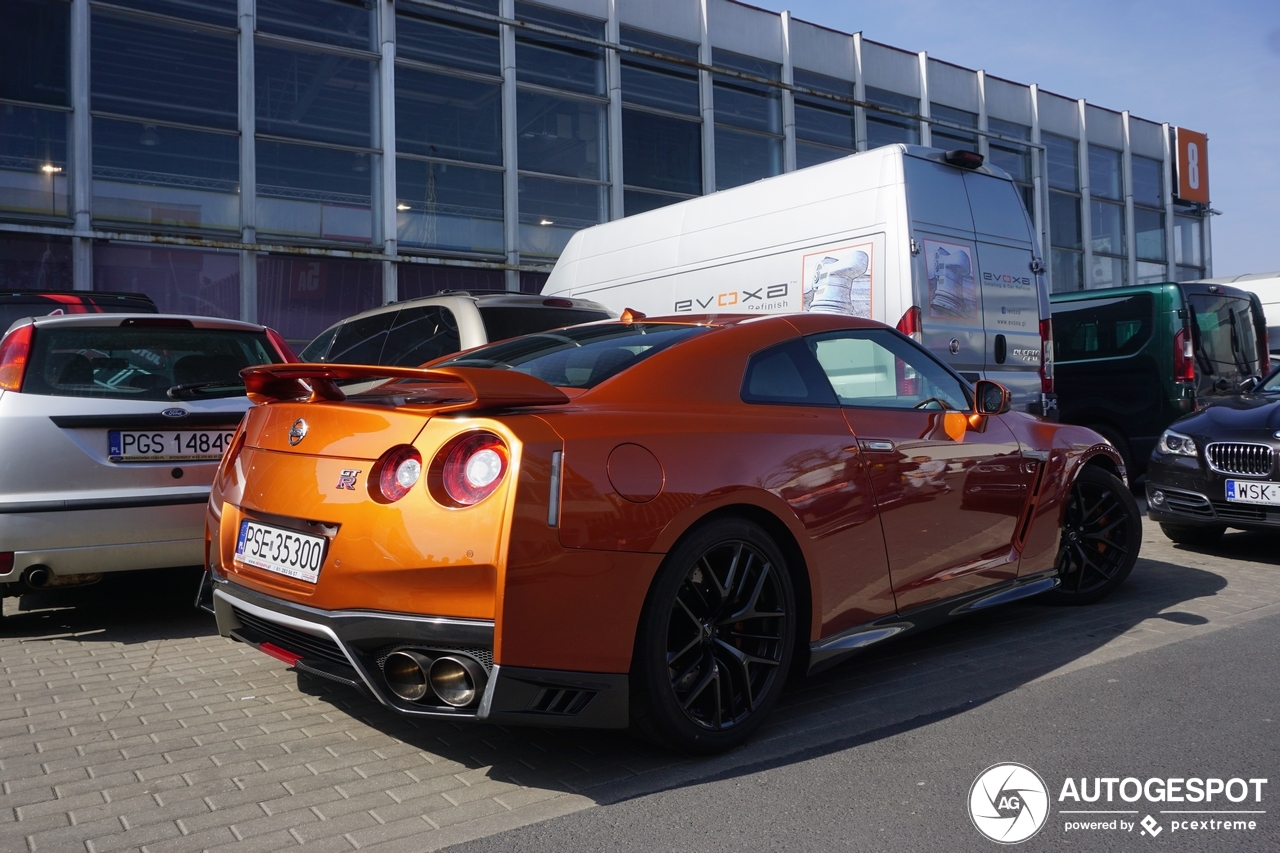 Nissan GT-R 2017