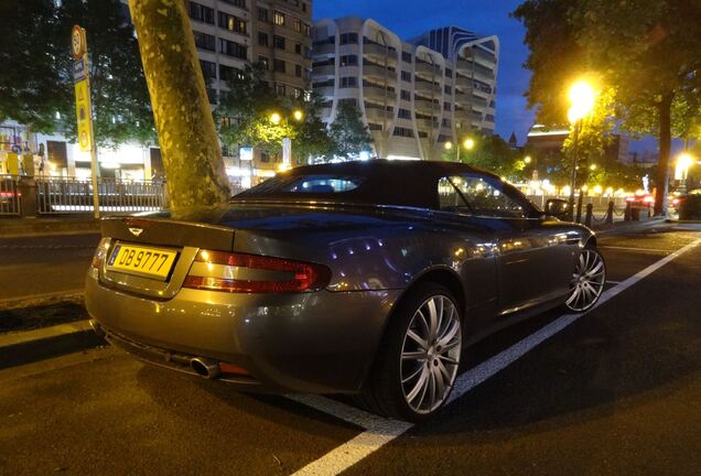 Aston Martin DB9 Volante