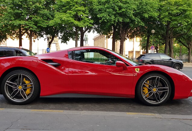 Ferrari 488 Spider