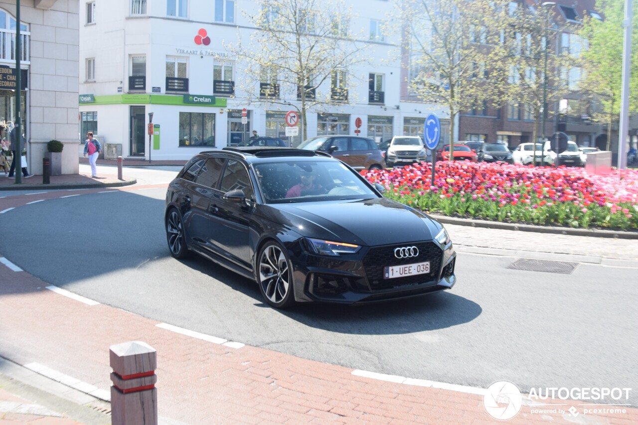 Audi RS4 Avant B9