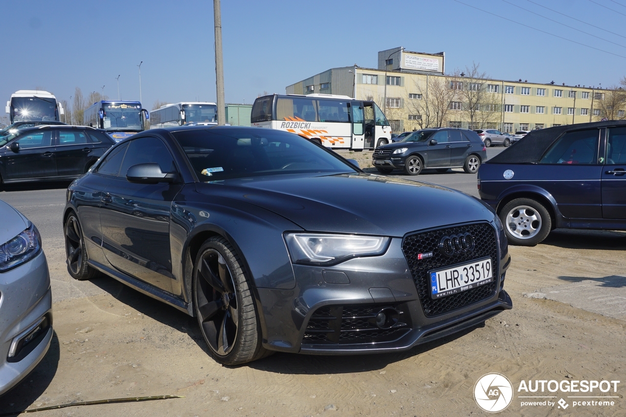 Audi RS5 B8 2012