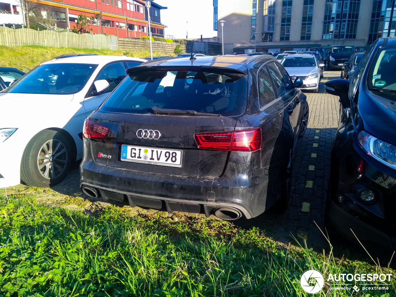 Audi RS6 Avant C7 2015