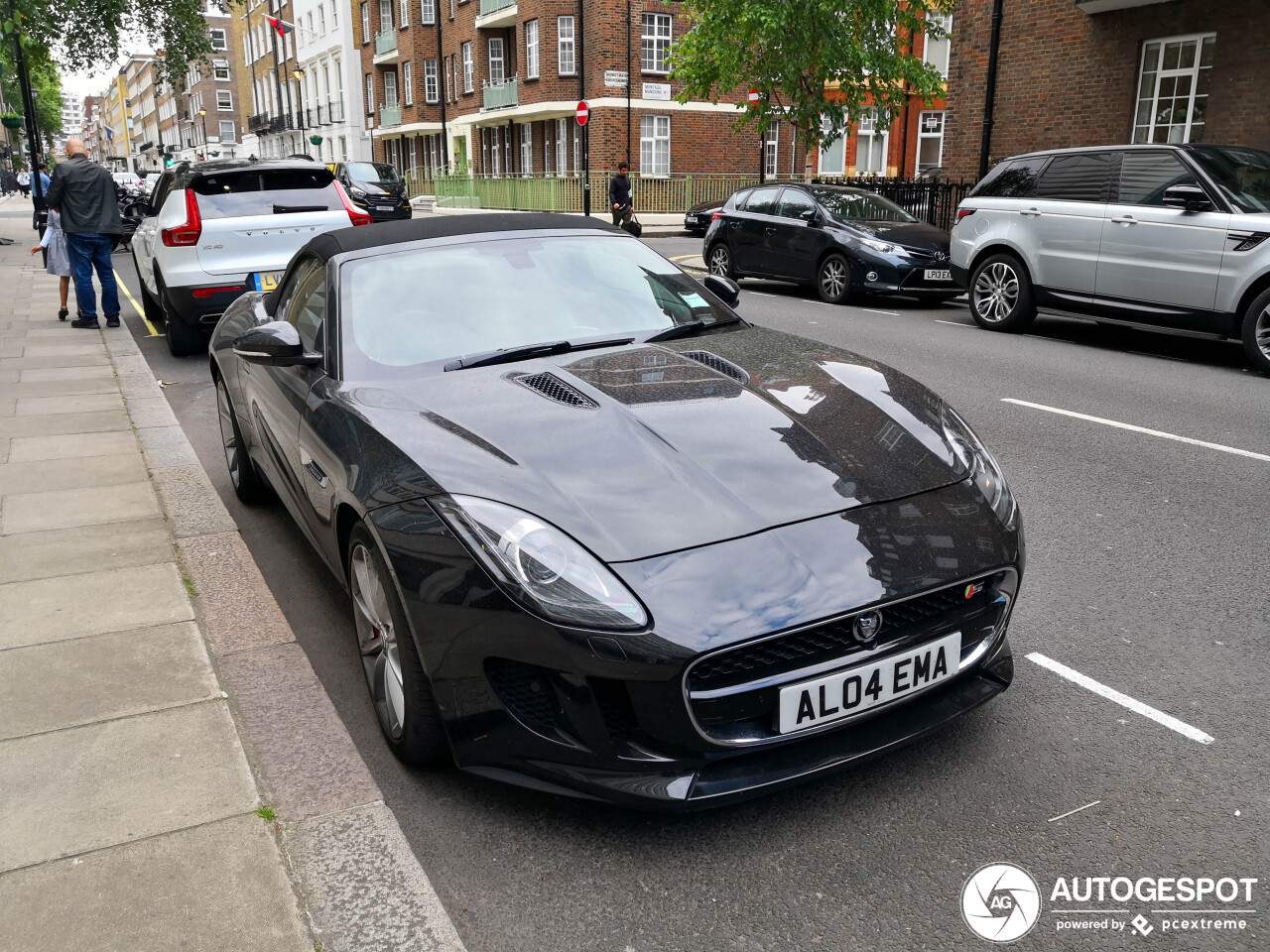 Jaguar F-TYPE S Convertible