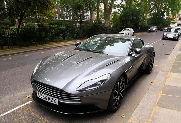 Aston Martin DB11
