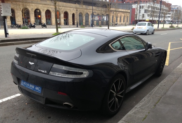 Aston Martin V8 Vantage S