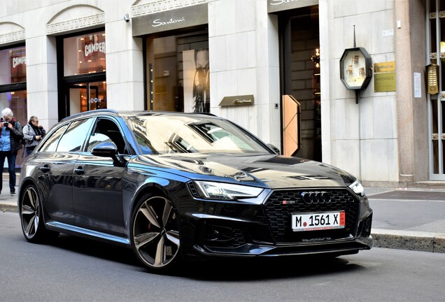 Audi RS4 Avant B9