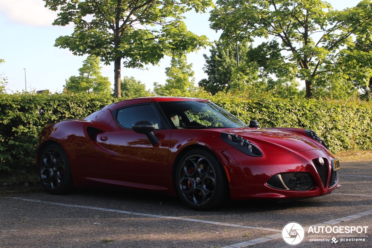 Alfa Romeo 4C Launch Edition