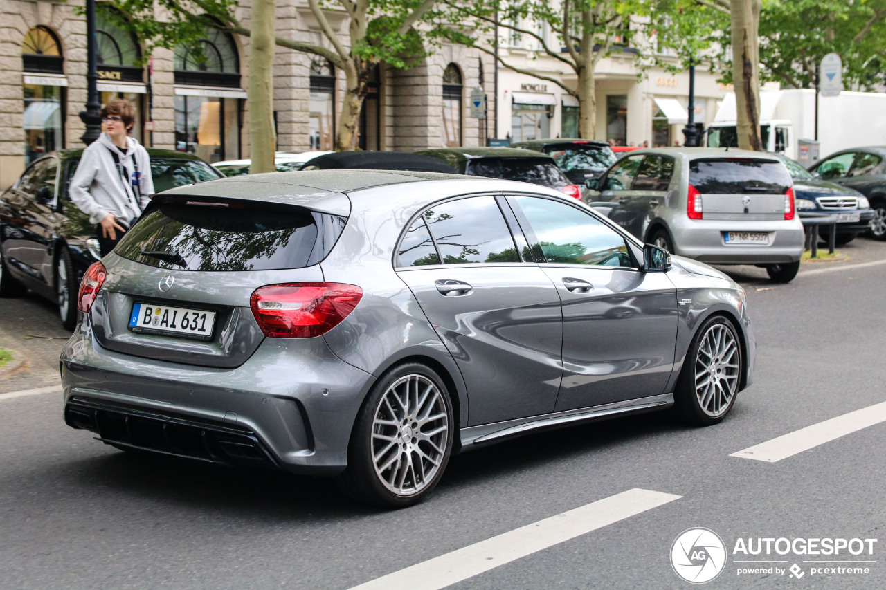 Mercedes-AMG A 45 W176 2015