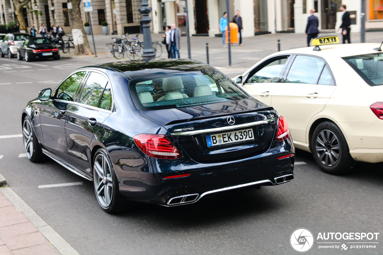 Mercedes-AMG E 63 S W213