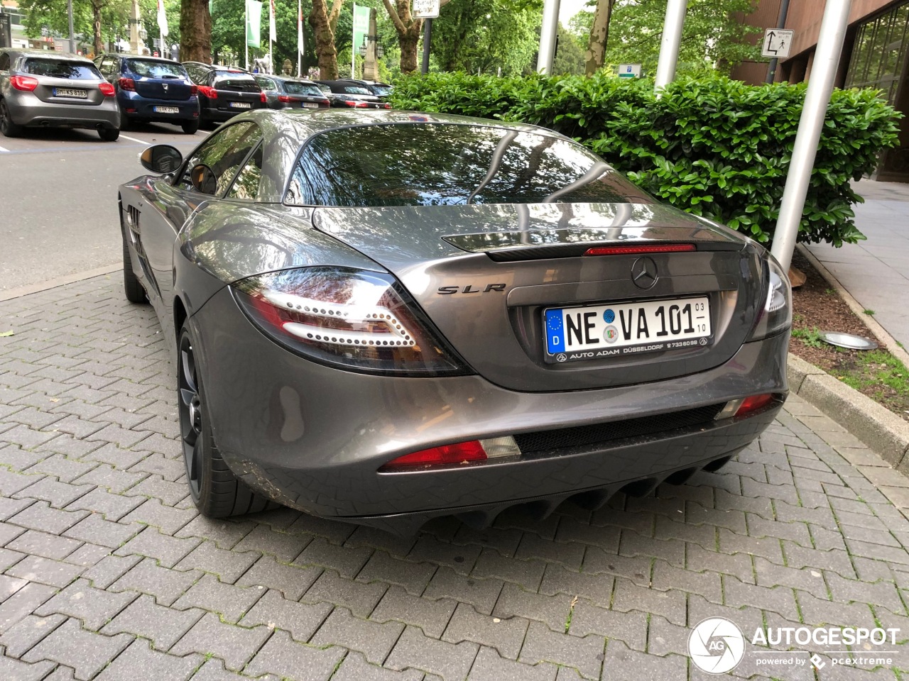 Mercedes-Benz SLR McLaren