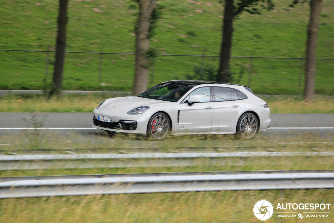 Porsche 971 Panamera GTS Sport Turismo