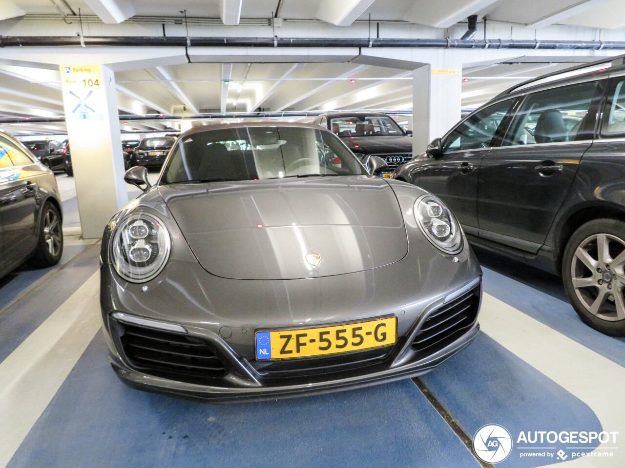 Porsche 991 Carrera 4S Cabriolet MkII