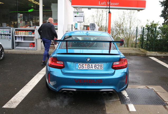 BMW M2 Coupé F87 Versus Performance