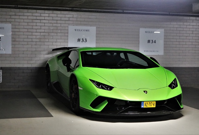 Lamborghini Huracán LP640-4 Performante