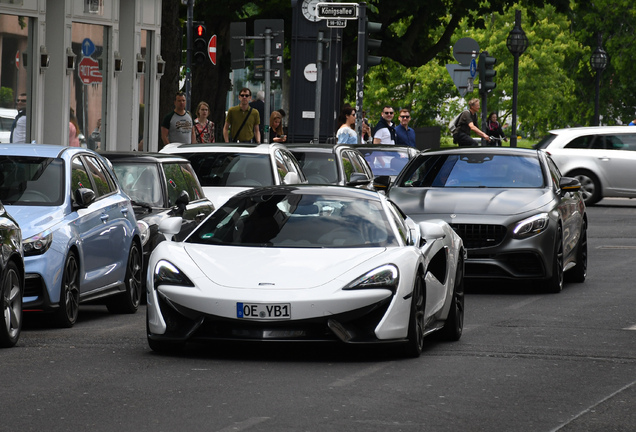 McLaren 570S