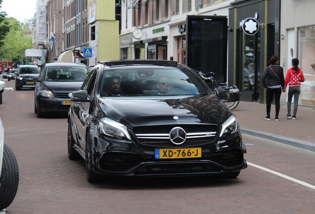 Mercedes-AMG A 45 W176 2015