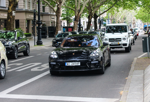 Porsche 971 Panamera Turbo