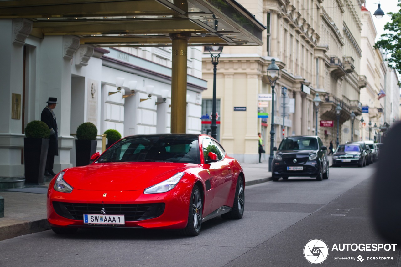 Ferrari GTC4Lusso